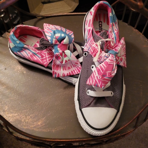 Converse - Picture 4 of 4